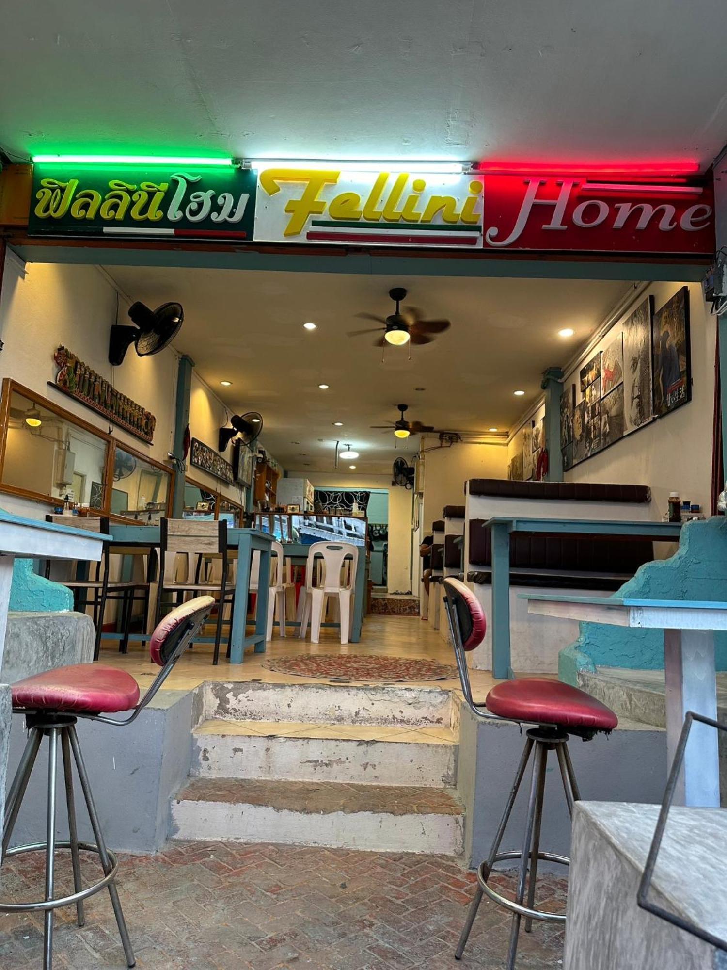 Haadrin Fellini Hostel & Pizzeria Haad Rin Exteriör bild